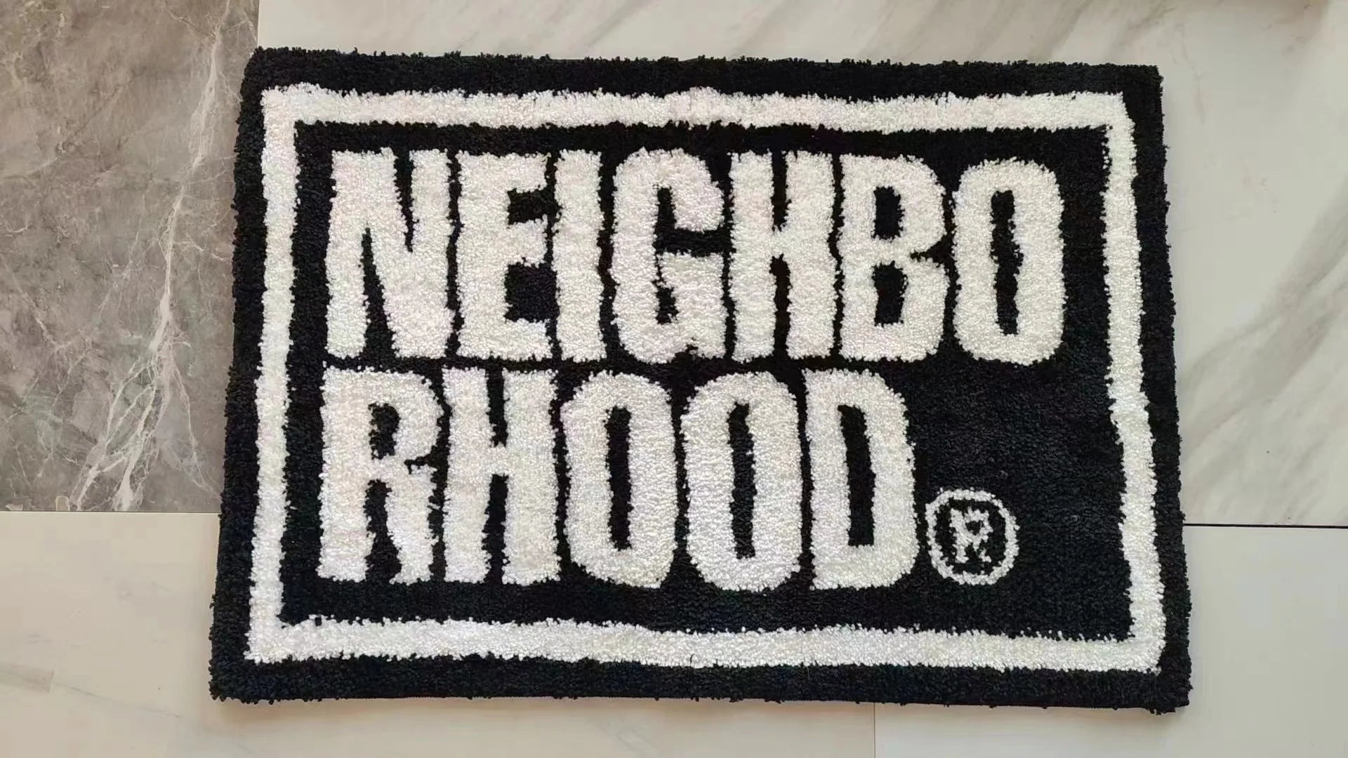 Neighborhood rug, size 60×90 Really huge