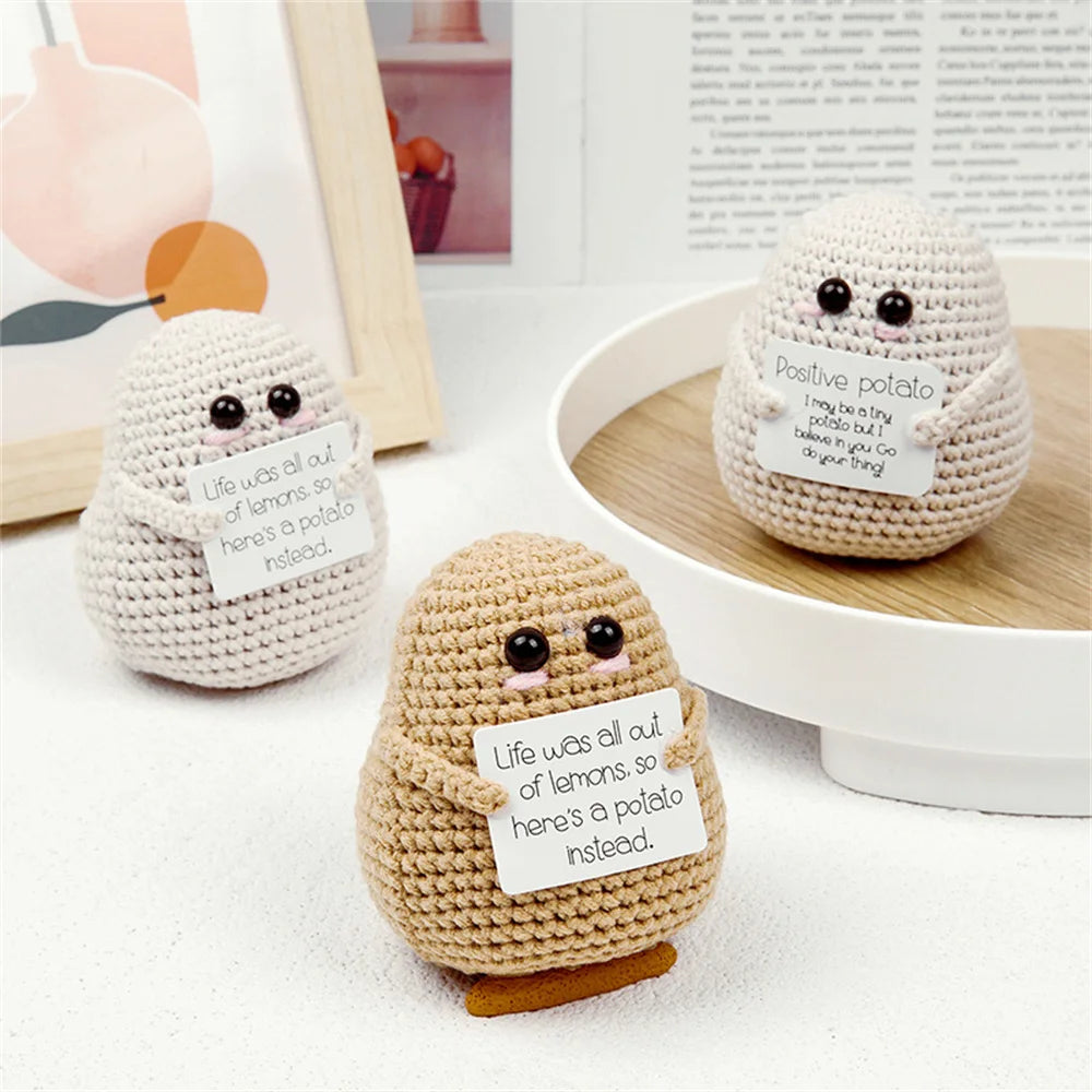 Pure hand-woven positive energy lovely potato doll new product handmade potato home room decoration Christmas gift