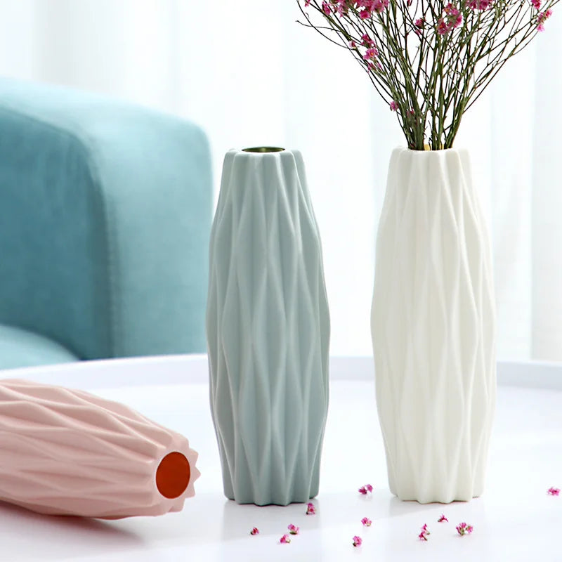 Nordic Style Flower Vase Living Room Decoration Ornaments Modern Origami Plastic Vases Pot for Flower Arrangements Home Decor