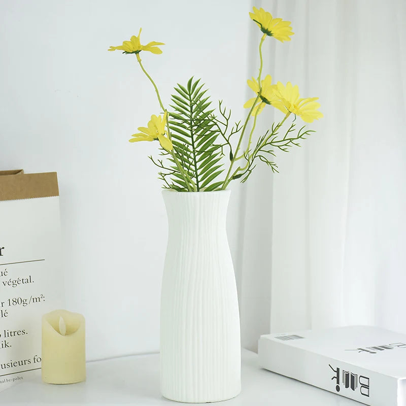 White Flower Vase for Home/Kitchen Decoration Desktop Foral Bouquet Vase Wedding Centerpieces Arrangements Decor