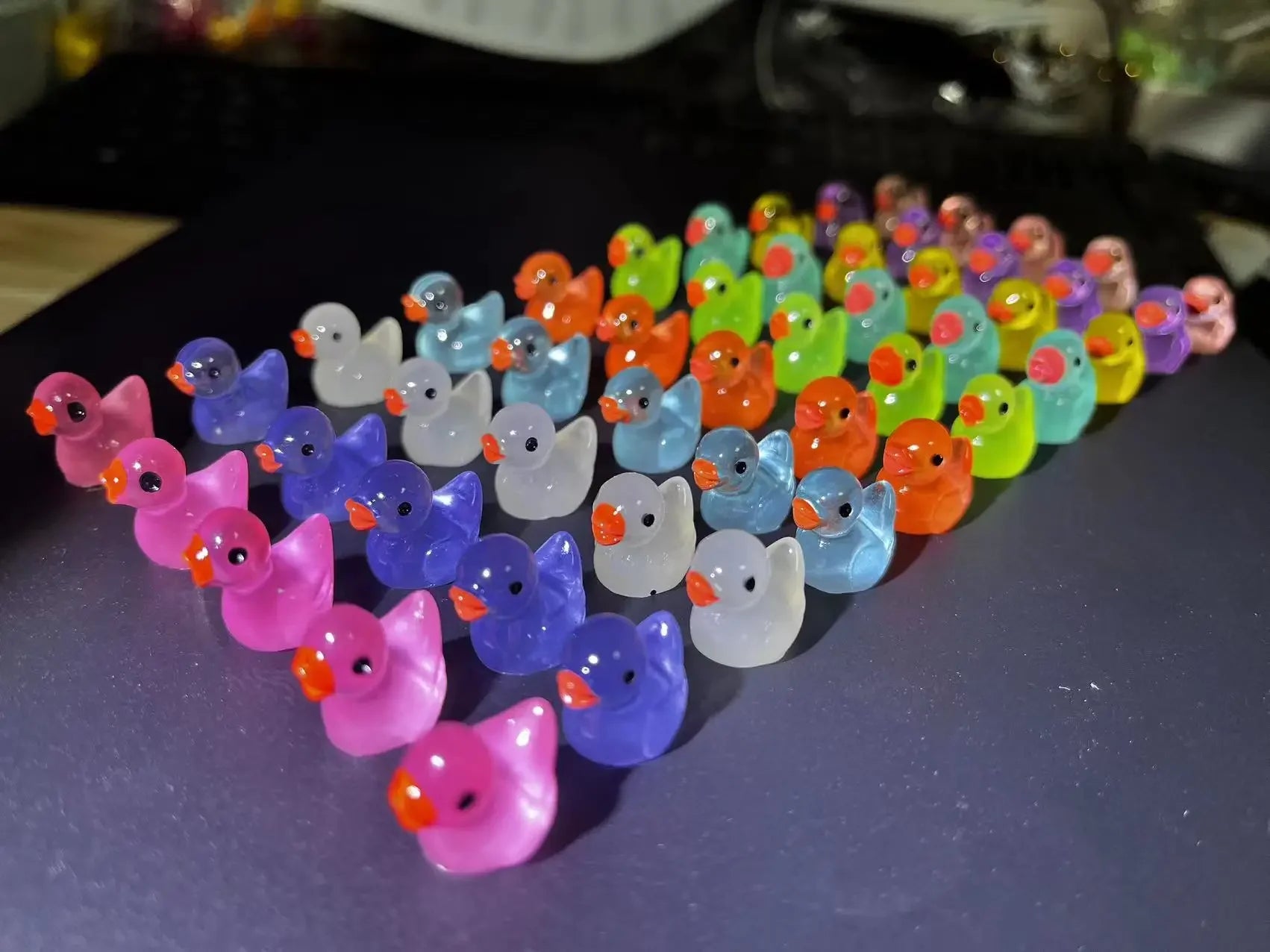 50PCS Luminous Mini Ducks Moss Microlandscape Miniature Duck Figurines Fairy Garden Accessories Home Decor Glow in The Dark